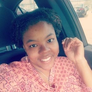 Meet your Posher, Jamila